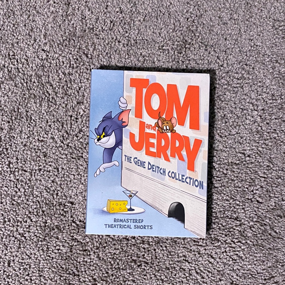 Warner Bros. Tom and Jerry The Gene Deitch Collection DVD - Blue and Red